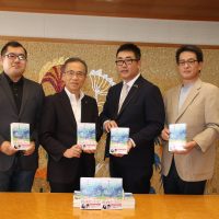 小説「きらきら眼鏡」150冊を船橋市に寄贈しました！